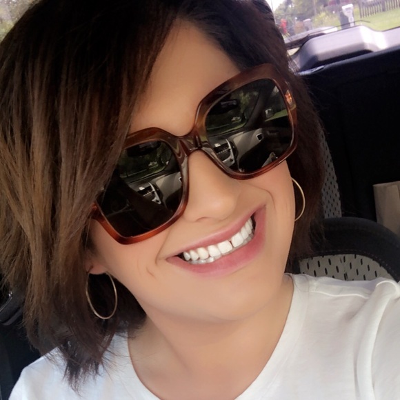 Meet your Posher, Jessie - Picture 1 of 1